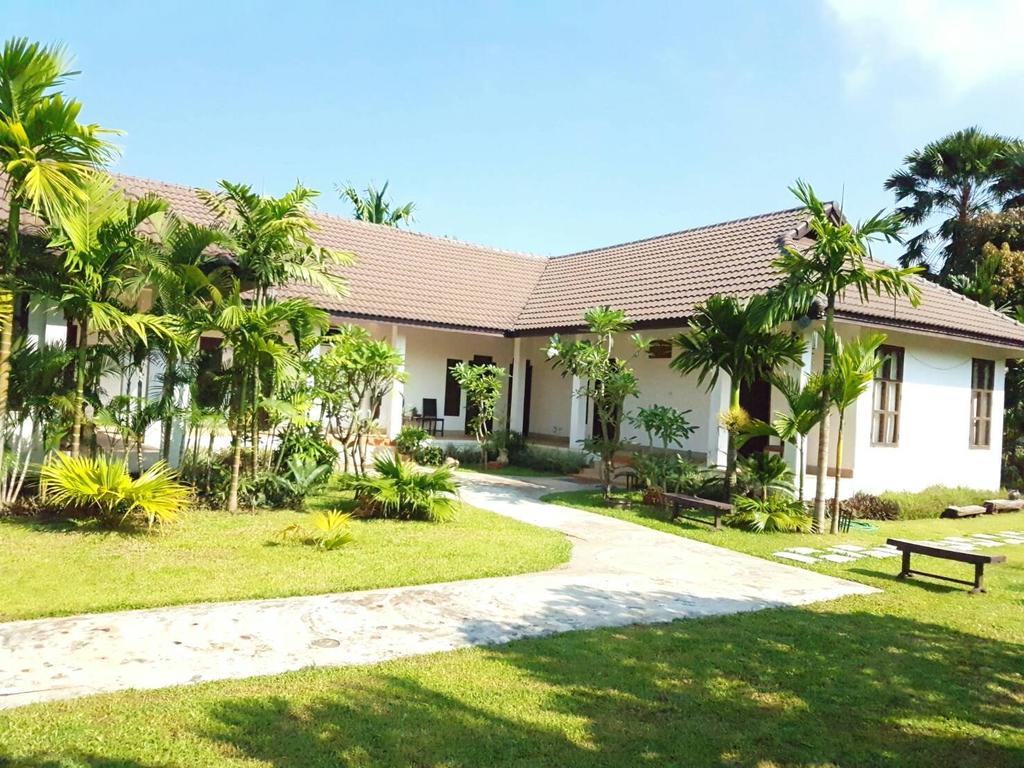 Villa Thakek Kültér fotó