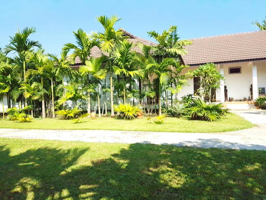 Villa Thakek Kültér fotó