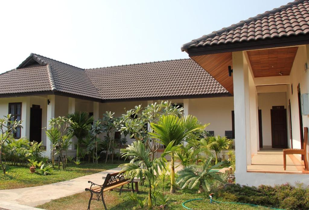 Villa Thakek Kültér fotó