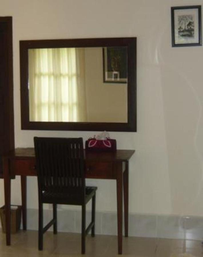 Villa Thakek Szoba fotó